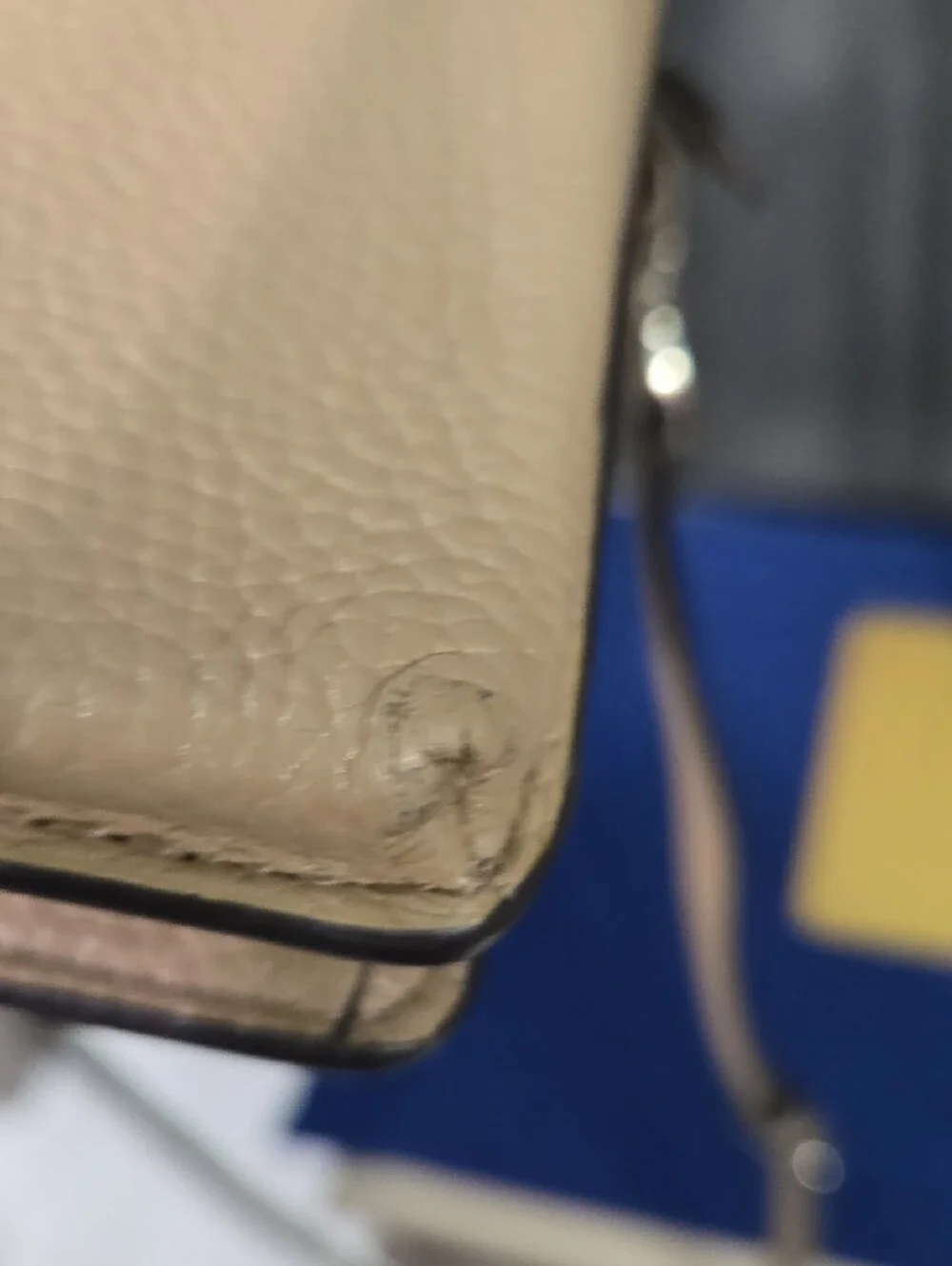Michael Kors Pebbled Leather Jet Set Crossbody in Beige